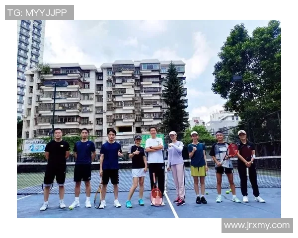 深圳网球队在锦标赛中的心理素质表现与应对策略分析 深圳网球队在锦标赛中的心理素质表现与应对策略分析