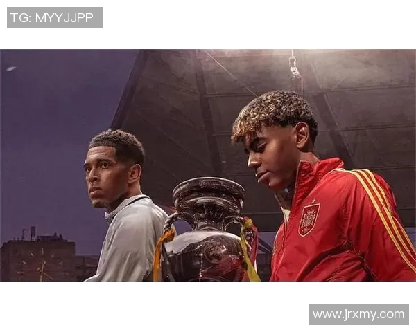 欧洲杯足球明星闪耀赛场展现激情与荣耀的巅峰对决 欧洲杯足球明星闪耀赛场展现激情与荣耀的巅峰对决