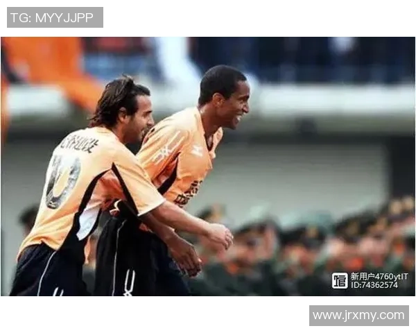 武汉飞盘队实力引发热议球迷对比赛公平性展开激烈讨论